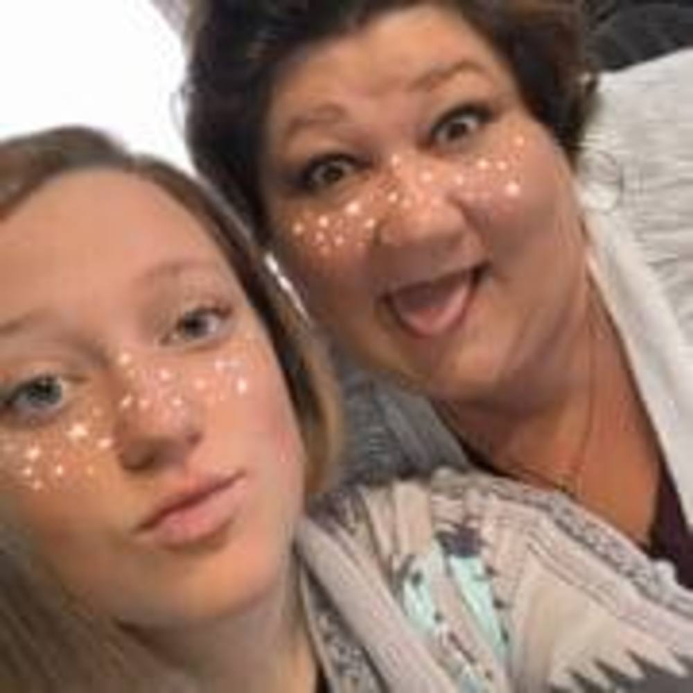 Meet your Posher, Lori